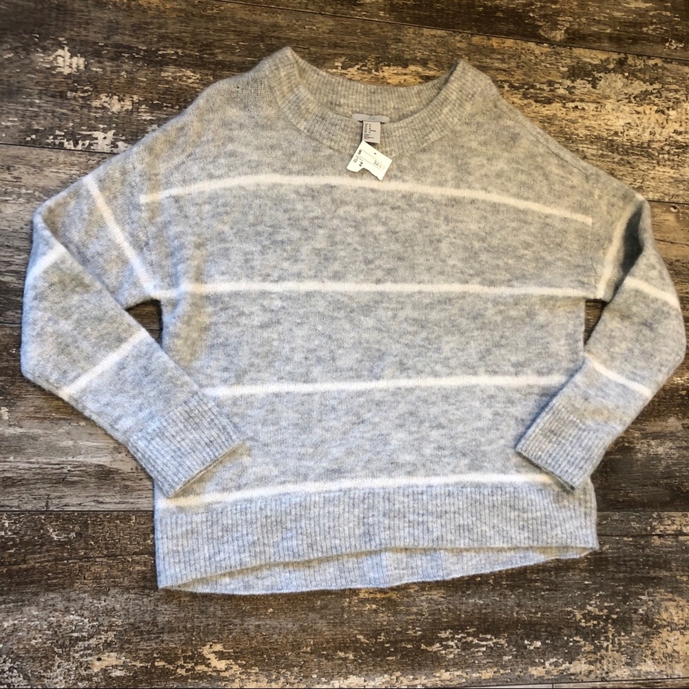 NWT H&M Sweater